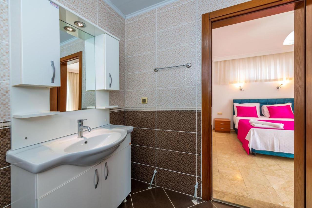 Villa Yasam Park - Luxury 8 Person - Fethiye Calis Beach 90Mt Exterior foto